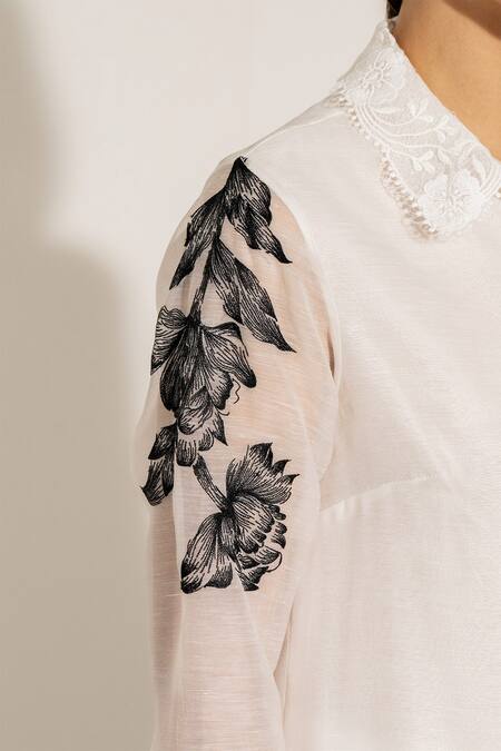 RANNA GILL White Linen Embroidery Collared Viva Floral Kurta Set Online at Aza Fashions RANNA GILL_White Linen Embroidery Collared Viva Floral Kurta Set_Online_at_Aza_Fashions