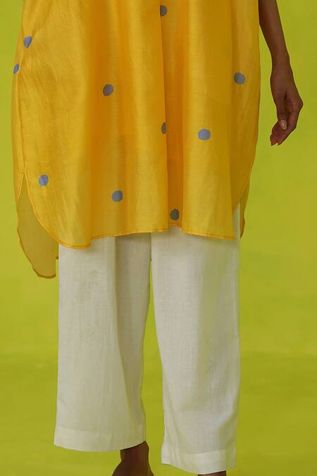 Roza Yellow Chanderi, Cotton Tassels Mandarin Collar Polka Dot Kurta Set Online at Aza Fashions Roza_Yellow Chanderi, Cotton Tassels Mandarin Collar Polka Dot Kurta Set _Online_at_Aza_Fashions