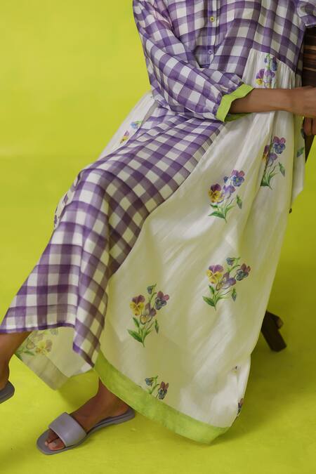 Buy_Roza_Ivory Chanderi, Cotton Embroidery Collared Seminyak Midi Dress 