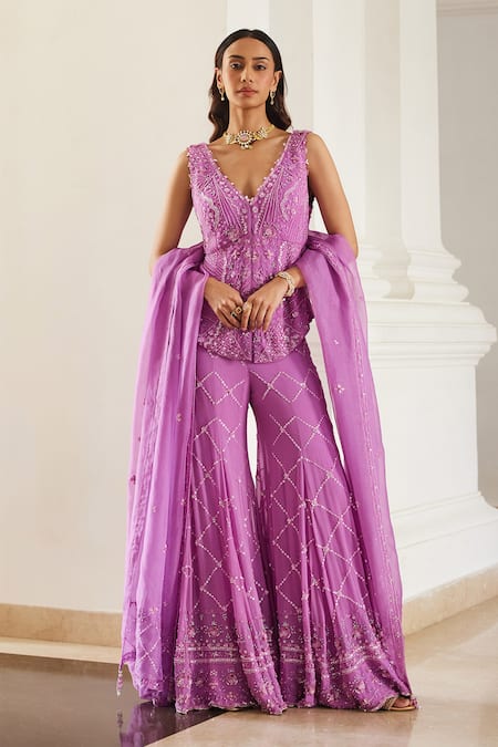 Shop Label Sanya Gulati Pink Georgette Sequins, Beads V-neck Bubblegum Embellished Kurta Set Online at Aza Fashions Shop_Label Sanya Gulati_Pink Georgette Sequins, Beads V-neck Bubblegum Embellished Kurta Set _Online_at_Aza_Fashions