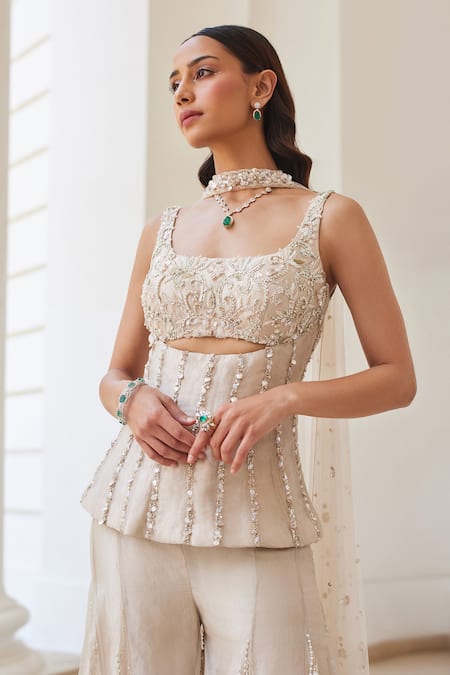 Buy_Label Sanya Gulati_Ivory Silk, Tissue Sequins, Pearls Square Neck Gold Embellished Kurta Set 