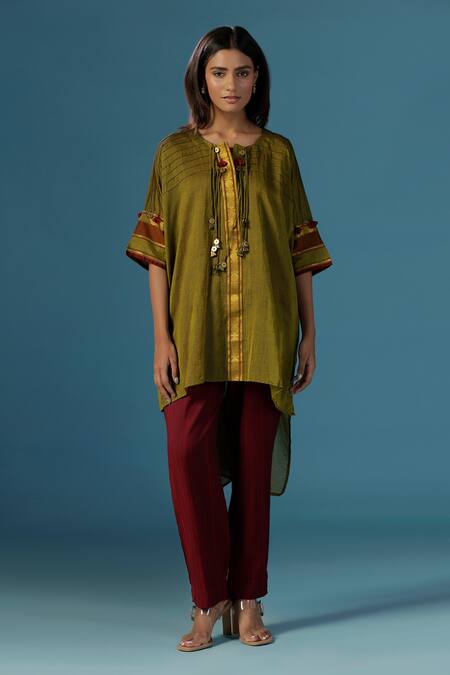 Two Sisters By Gyans Green Chanderi Cotton Round Neck Kaftan And Pant Set Online at Aza Fashions Two Sisters By Gyans_Green Chanderi Cotton Round Neck Kaftan And Pant Set _Online_at_Aza_Fashions