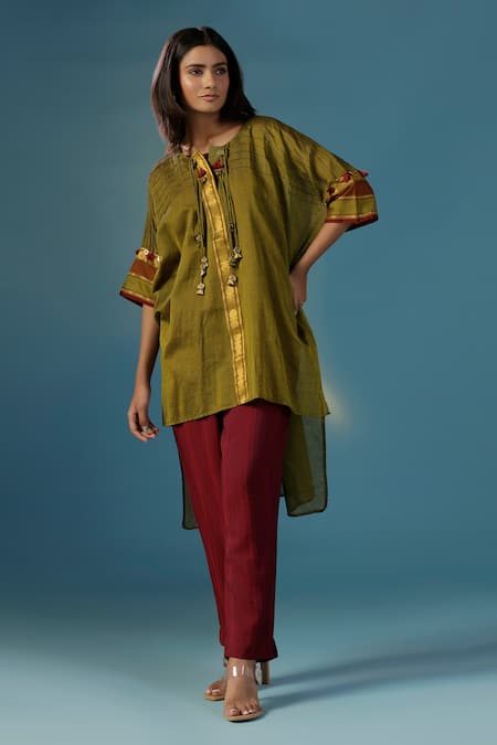 Two Sisters By Gyans Green Chanderi Cotton Round Neck Kaftan And Pant Set at Aza Fashions Two Sisters By Gyans_Green Chanderi Cotton Round Neck Kaftan And Pant Set _at_Aza_Fashions