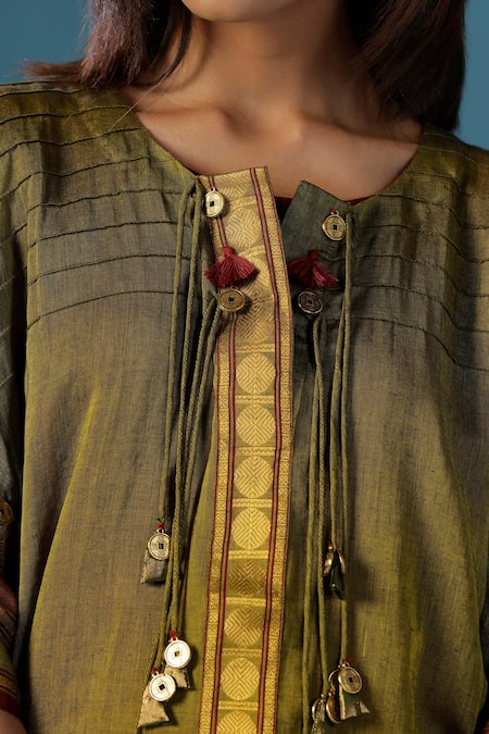 Shop Two Sisters By Gyans Green Chanderi Cotton Round Neck Kaftan And Pant Set Shop_Two Sisters By Gyans_Green Chanderi Cotton Round Neck Kaftan And Pant Set