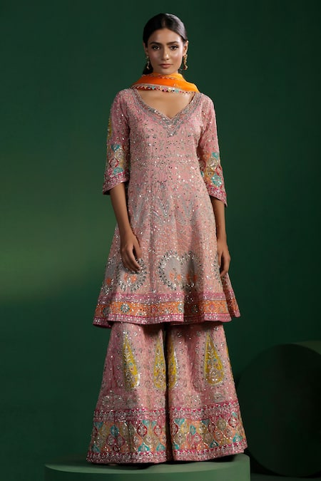 Buy_Two Sisters By Gyans_Pink Silk Sequins, Embroidery V-neck Kurta Set_Online_at_Aza_Fashions