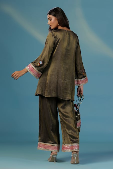 Two Sisters By Gyans Embroidered Top & Pant Set 