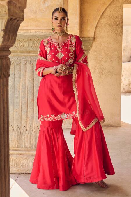 Shop Vinita Bhansali Red , Organza Sequins, Embroidery Sindoori Kurta Sharara Set Online at Aza Fashions Shop_Vinita Bhansali_Red , Organza Sequins, Embroidery Sindoori Kurta Sharara Set _Online_at_Aza_Fashions