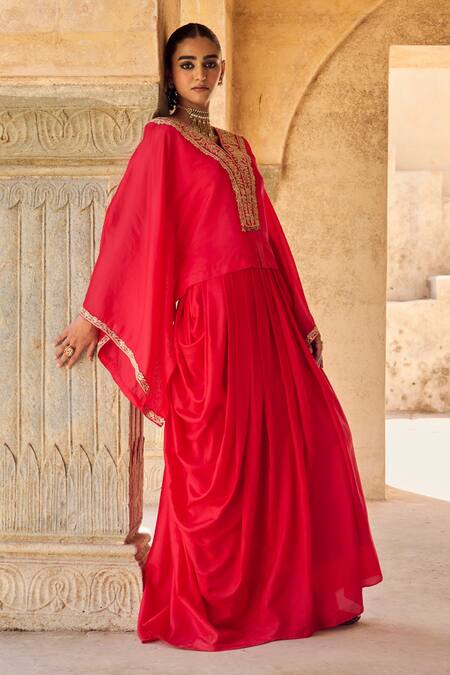 Buy_Vinita Bhansali_Red Silk Embroidery V-neck Aarna Kaftan Set _Online_at_Aza_Fashions