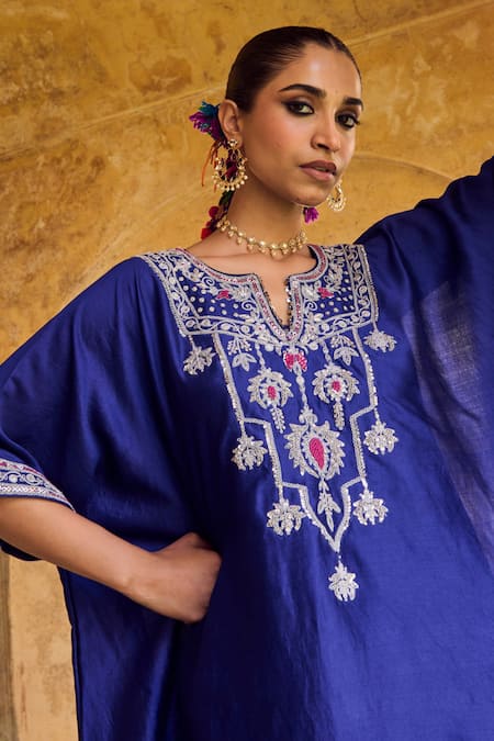Vinita Bhansali_Blue Silk Embroidery Split V-neck Gulnaar Kaftan Set _Online_at_Aza_Fashions