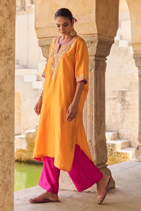 Buy_Vinita Bhansali_Orange Silk Embroidery Split V-neck Kesari Kaftan Set _Online_at_Aza_Fashions