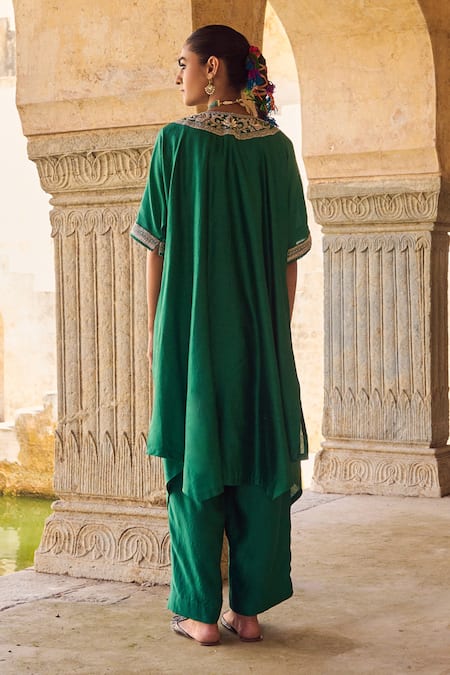 Vinita Bhansali Aafsa Kaftan Set 