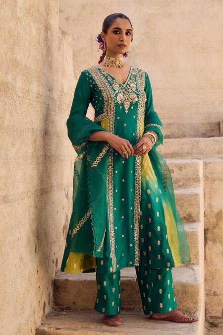 Buy Vinita Bhansali Green , Organza Sequins, Zari, Embroidery V-neck Maharani Anarkali Set Online at Aza Fashions Buy_Vinita Bhansali_Green , Organza Sequins, Zari, Embroidery V-neck Maharani Anarkali Set _Online_at_Aza_Fashions