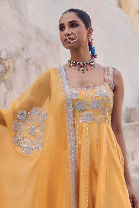 Buy Vinita Bhansali Yellow , Organza Embroidery Square Neck Aashni Anarkali Set Online at Aza Fashions Buy_Vinita Bhansali_Yellow , Organza Embroidery Square Neck Aashni Anarkali Set _Online_at_Aza_Fashions