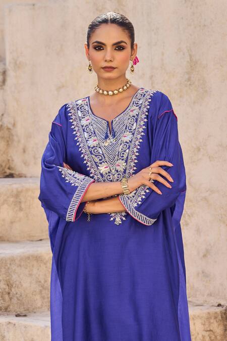Vinita Bhansali Blue Silk Embroidery Round Neck Samara Kaftan Set Online at Aza Fashions Vinita Bhansali_Blue Silk Embroidery Round Neck Samara Kaftan Set _Online_at_Aza_Fashions