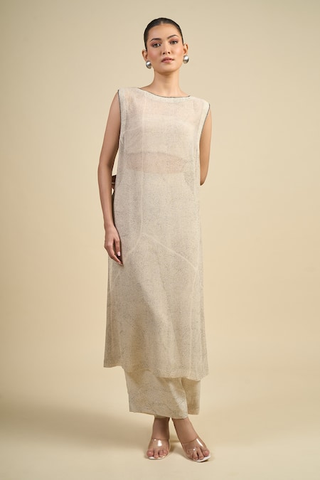 Divyam Mehta_Cream Chiffon Round Neck Straight Kurta Set_Online_at_Aza_Fashions