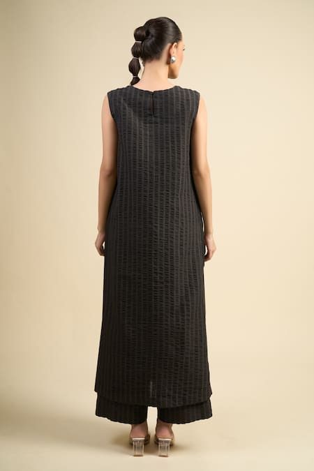 Divyam Mehta Coal Handloom Cotton Kurta Set 