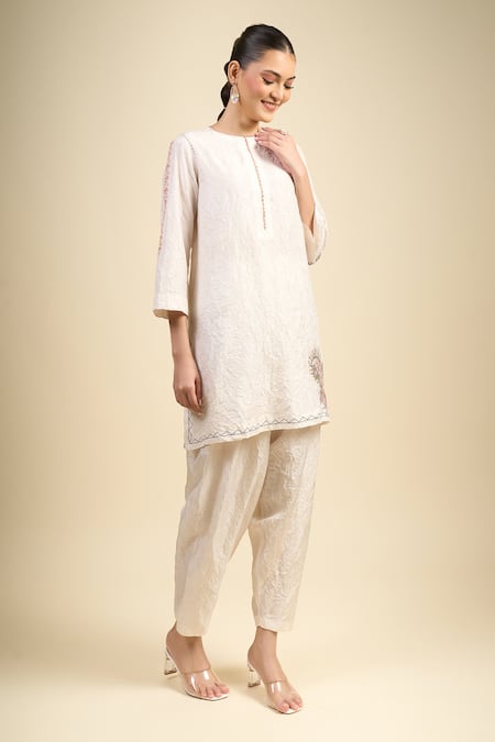 Buy_Divyam Mehta_Cream Embroidery Round Neck Straight Kurta Set_Online_at_Aza_Fashions