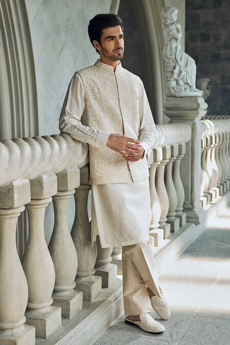 Shop Seema Gujral Beige Silk Embroidery Bundi Kurta And Pant Set Online at Aza Fashions Shop_Seema Gujral_Beige Silk Embroidery Bundi Kurta And Pant Set _Online_at_Aza_Fashions