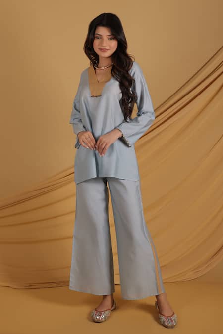 Grass & Sunshine Blue Chanderi V-neck Azure Embellished Kurta Set 