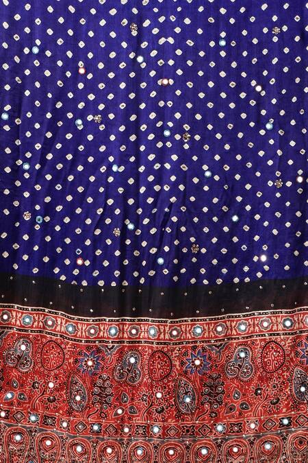 Sheeshakari_Red Silk Sequins Round Neck Straight Kurta Set _Online_at_Aza_Fashions