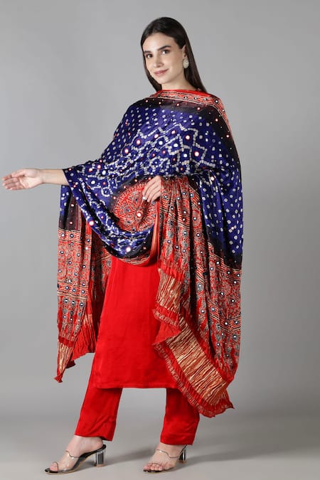 Sheeshakari Red Silk Mirrors, Sequins Round Neck Embroidered Kurta Set 