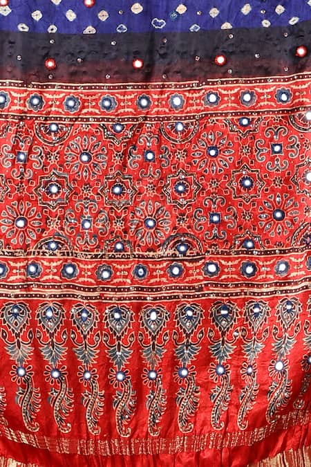 Shop_Sheeshakari_Red Silk Mirrors, Sequins Round Neck Embroidered Kurta Set _Online_at_Aza_Fashions