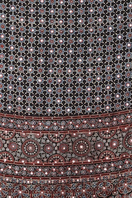 Shop_Sheeshakari_Red Silk Embroidery, Sequins Round Neck Straight Kurta Set _Online_at_Aza_Fashions