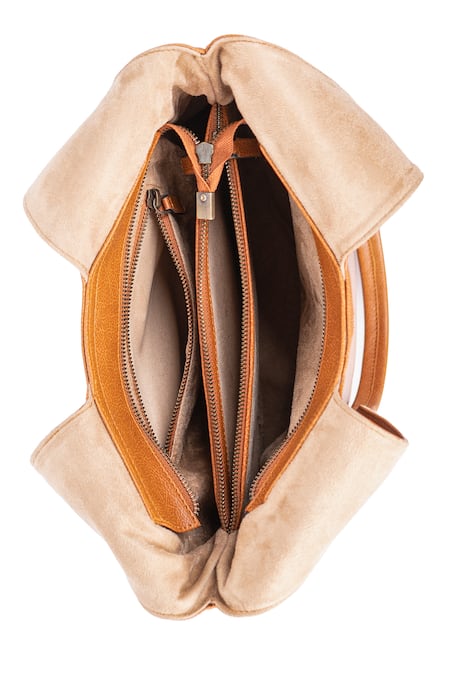 Shop Miri Tan Classic Handcrafted Tote Bag Shop_Miri_Tan Classic Handcrafted Tote Bag