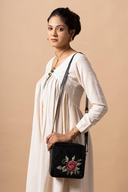 Buy_Miri_Black Embroidery Cross Stitch Sling Bag _Online_at_Aza_Fashions