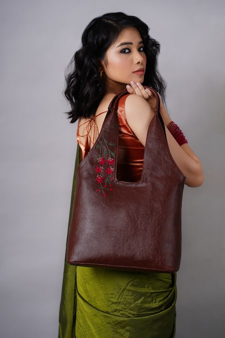 Buy_Miri_Brown Embroidery Hand Cherry Blossoms Tote Bag _Online_at_Aza_Fashions