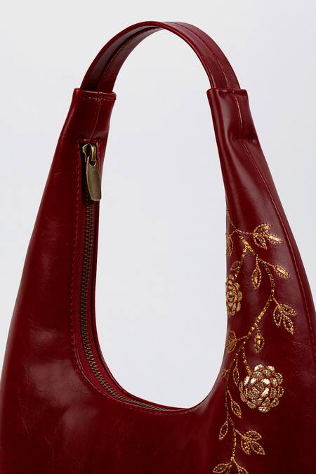 Buy_Miri_Maroon Embroidery, Zari Gulzar Hand Tote Bag _Online_at_Aza_Fashions