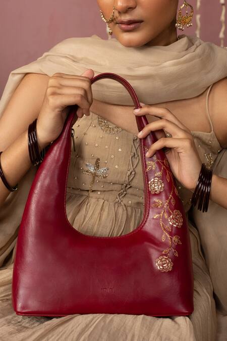 Buy_Miri_Maroon Embroidery, Zari Gulzar Hand Tote Bag 