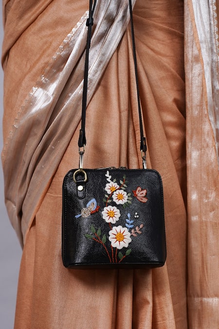 Miri Hand Embroidered Daisy Sling Bag 