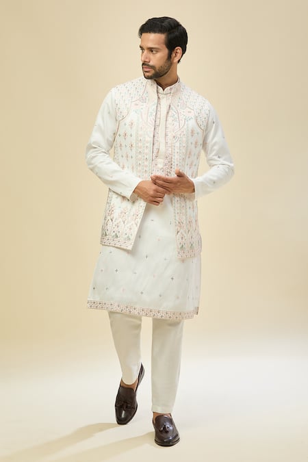RNG Safawala White Embroidered Kurta Set 