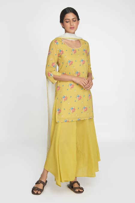 Shop Sinjhar Yellow Cotton, Chanderi Embroidery Round Neck Printed Kurta Set With Dupatta Online at Aza Fashions Shop_Sinjhar_Yellow Cotton, Chanderi Embroidery Round Neck Printed Kurta Set With Dupatta _Online_at_Aza_Fashions