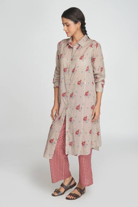 Sinjhar_Beige Cotton Collared Floral Printed Kurta Set _at_Aza_Fashions