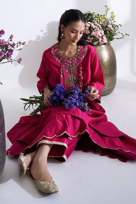 Siyona By Ankurita_Pink Chanderi, Organza Beads, Embroidery Round Nakshi Double-layered Kurta Set _at_Aza_Fashions