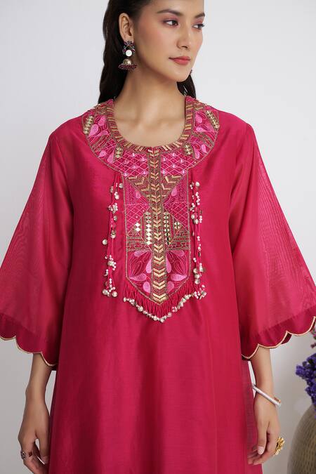 Buy_Siyona By Ankurita_Pink Chanderi, Organza Beads, Embroidery Round Nakshi Double-layered Kurta Set 