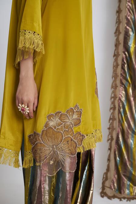 Shop Siyona By Ankurita Mustard Viscose, Crepe, Cotton Embroidery V-neck Farshi Set Online at Aza Fashions Shop_Siyona By Ankurita_Mustard Viscose, Crepe, Cotton Embroidery V-neck Farshi Set _Online_at_Aza_Fashions