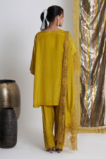 Siyona By Ankurita Mustard Sarson Softy Farshi Set 