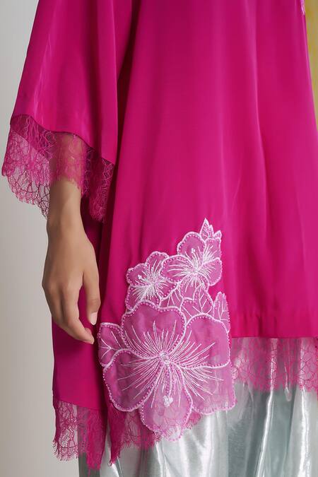 Buy Siyona By Ankurita Pink Viscose Lace, Embroidery V-neck Gulabo Groove Farshi Set Buy_Siyona By Ankurita_Pink Viscose Lace, Embroidery V-neck Gulabo Groove Farshi Set