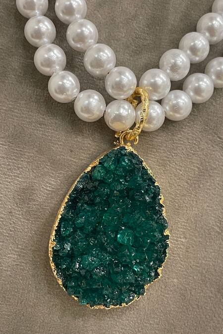 Studio6 Jewels_Green Contemporary Pendant Necklace _Online_at_Aza_Fashions