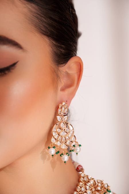 Zevar By Geeta_Gold Plated Kundan Polki Necklace And Earring Set _Online_at_Aza_Fashions