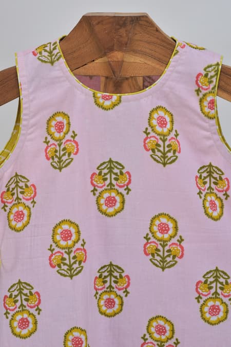 Minime Organics_Pink Cotton Zari Floral Print Baby Kurta Set _Online_at_Aza_Fashions