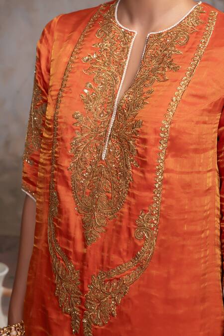 Shop_Adi By Aditya Khandelwl_Orange Silk Embroidery, Zari Round Neck Burnt Hand Kurta Set 