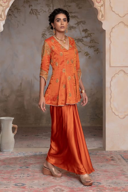 Buy_Adi By Aditya Khandelwl_Orange Silk Zari Split V-neck Burnt Peplum Kurta And Draped Skirt _Online_at_Aza_Fashions