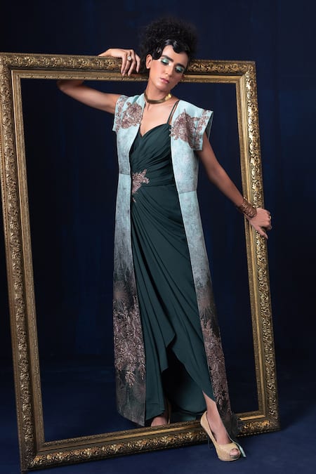 Adi By Aditya Khandelwl Blue Jacquard Embroidery Sweetheart , Round And Green Hand Kurta Set 