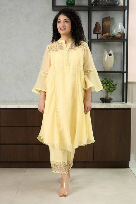 OMI_Yellow Chanderi, Cotton Satin Embroidery Collared Kurta Set _at_Aza_Fashions