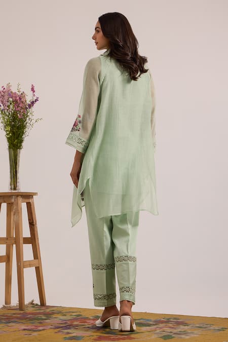 OMI Sea Green Chanderi Embroidered Kurta Set 