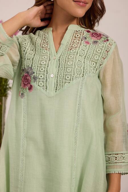 OMI_Green Chanderi, , Satin Embroidery Split V-neck Sea Pant Set _at_Aza_Fashions